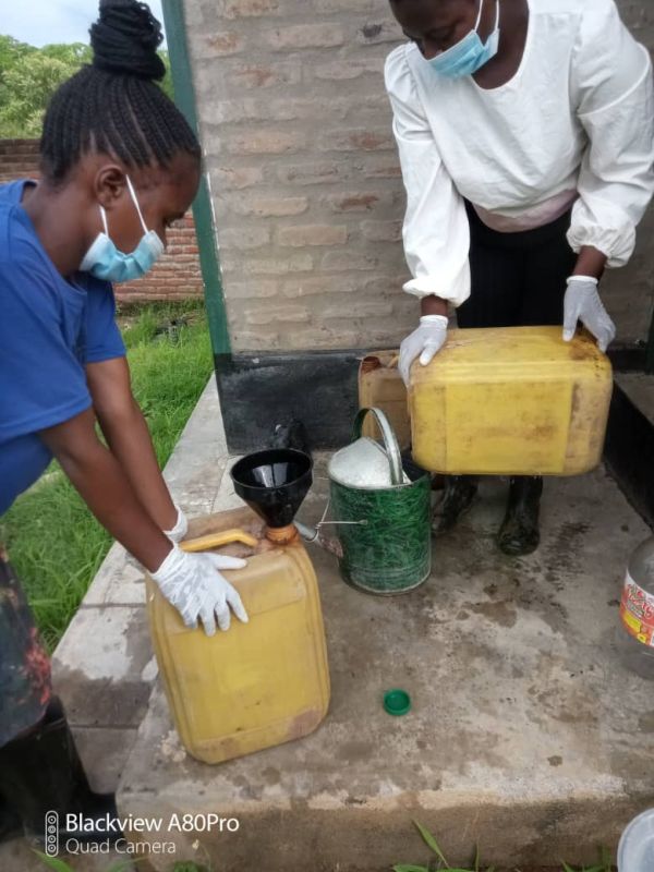 Verarbeitung der Grundstoffe für die Fermentation